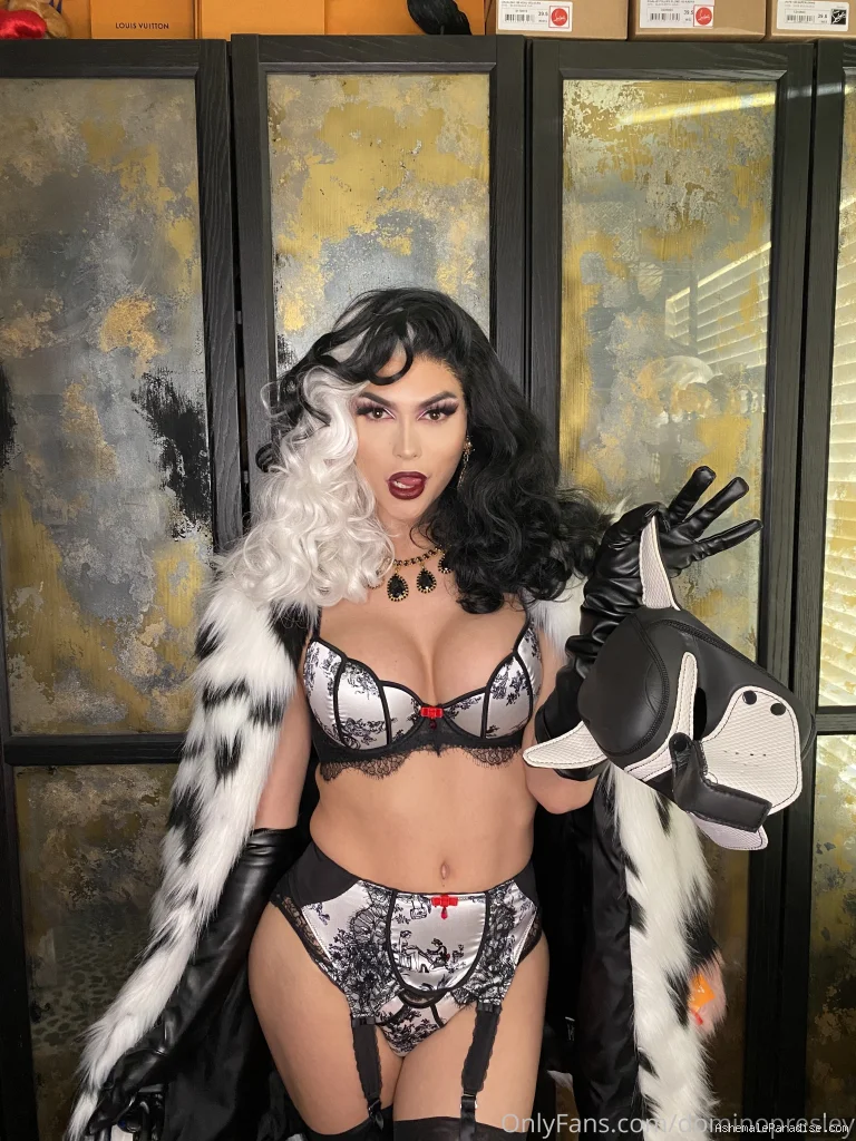 Domino Presley — Domino Presley — 12 fotos — Watch Domino Presley Onlyfans pictures 2 with an emphasis on tranny
