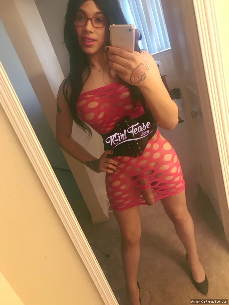 Karabella — Karabella — 12 fotos — Watch Karabella Onlyfans pictures with an emphasis on tranny