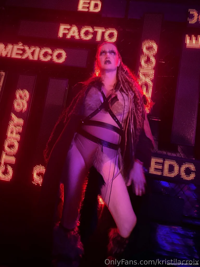 Kristi Lacroix — Kristi Lacroix — 4 fotos — Watch Kristi Lacroix Onlyfans pictures 3 with an emphasis on tranny