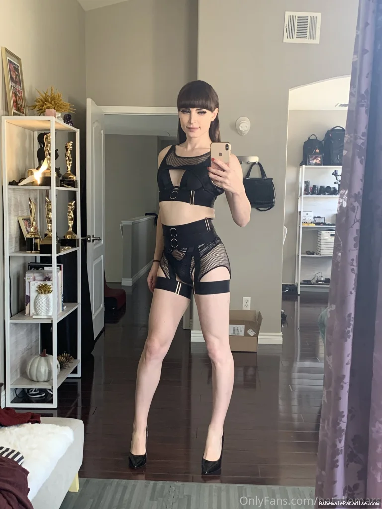 Natalie Mars — Natalie Mars — 12 fotos — Watch Natalie Mars Onlyfans pictures 2 with an emphasis on tranny