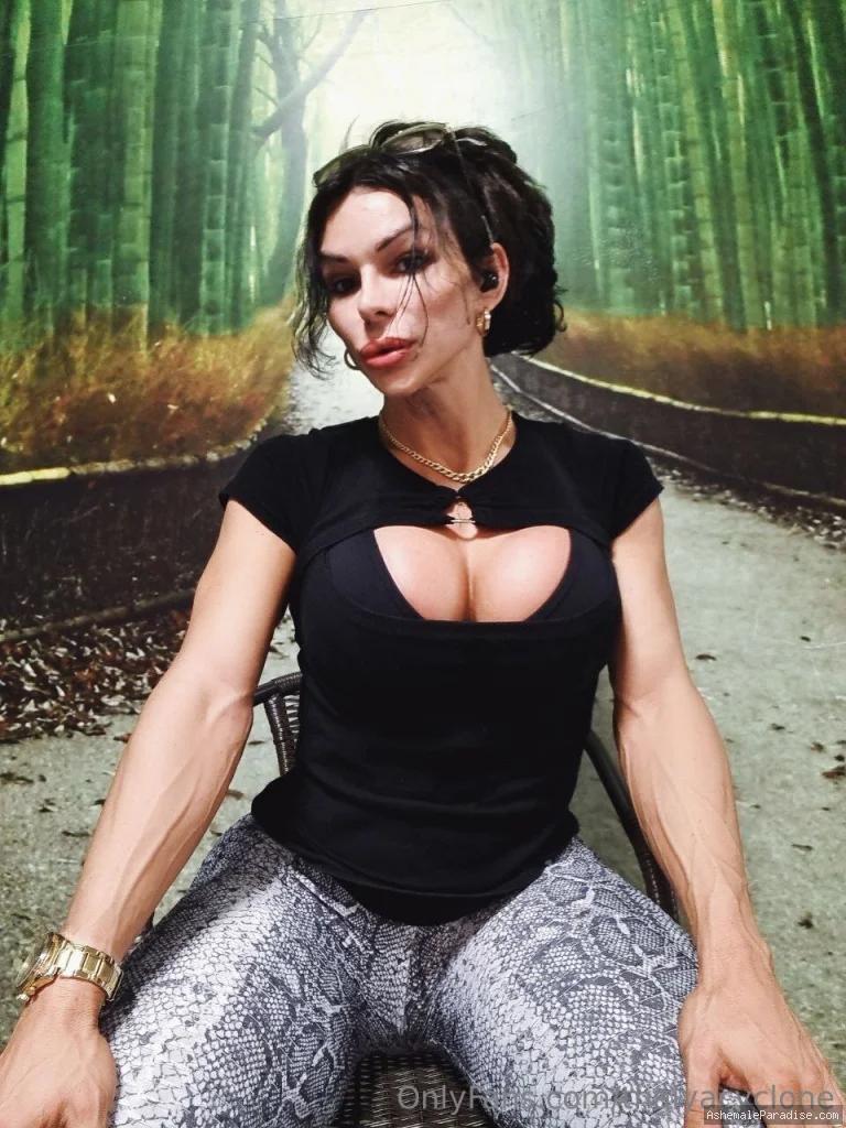 Thalya Cyclone — Thalya Cyclone — 12 fotos — Watch THALYA CYCLONE Onlyfans pictures 2 with an emphasis on tranny