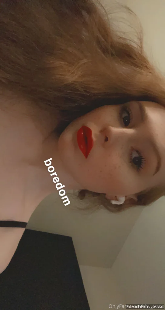 Shy Trans — Shy Trans — 12 fotos — Watch Shy_trans Onlyfans pictures with an emphasis on tranny