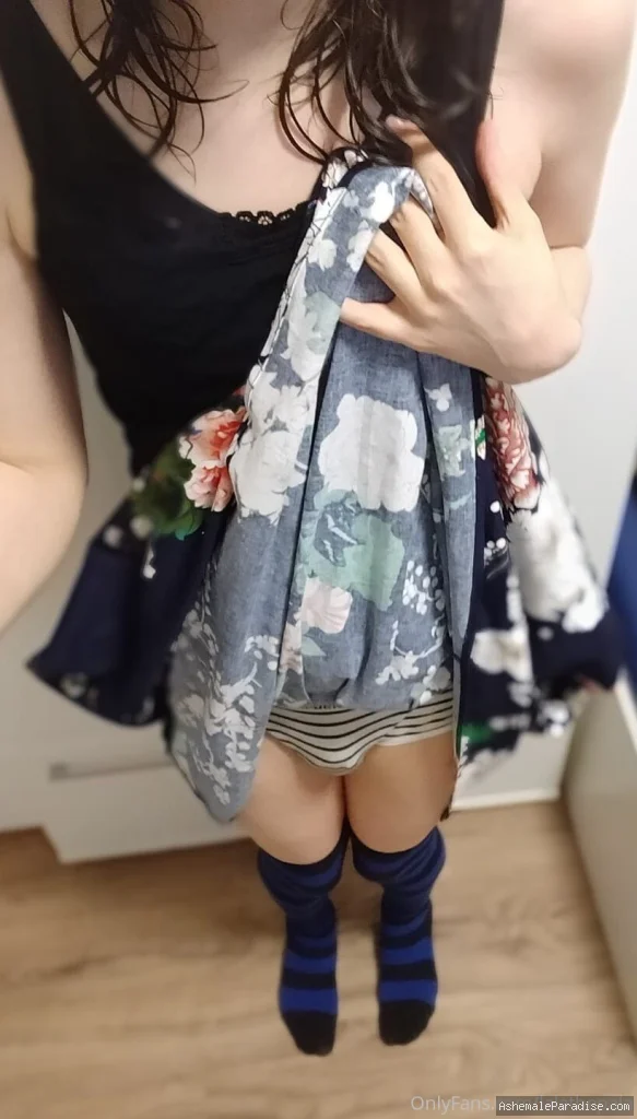 LalaThePala — LalaThePala — 12 fotos — Watch LalaThePala Onlyfans pictures with an emphasis on tranny