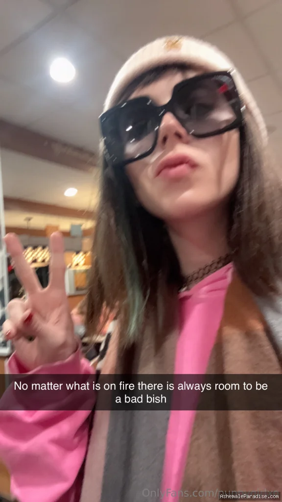 puppygirlXO — puppygirlXO — 12 fotos — Watch Puppygirlxo Onlyfans pictures with an emphasis on tranny
