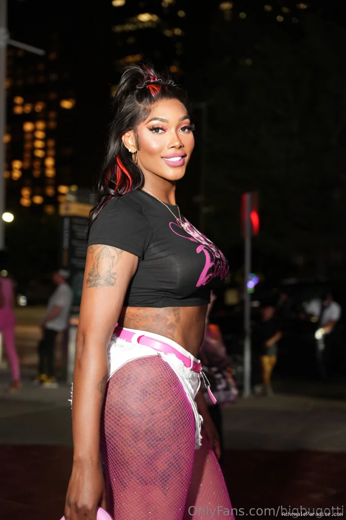 Big Bugotti — Big Bugotti — 12 fotos — Watch Big Bugotti Onlyfans pictures 3 with an emphasis on tranny