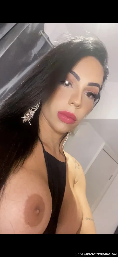 Vanessa Rafaella — Vanessa Rafaella — 12 fotos — Watch Vanessa Rafaella Onlyfans pictures with an emphasis on tranny