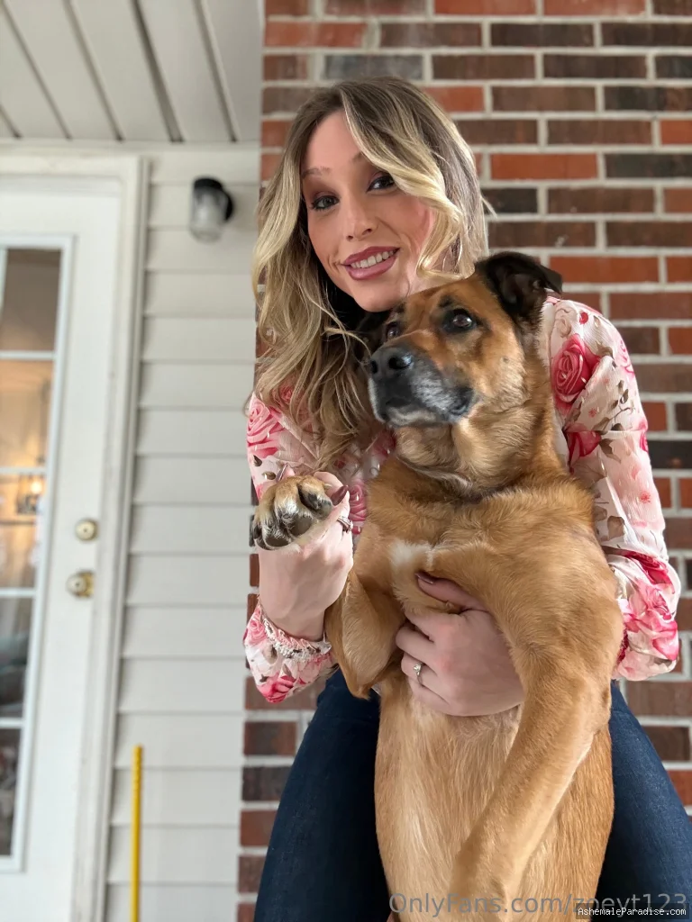 Zoey Taylor — Zoey Taylor — 12 fotos — Watch Zoey Taylor Onlyfans pictures 4 with an emphasis on tranny