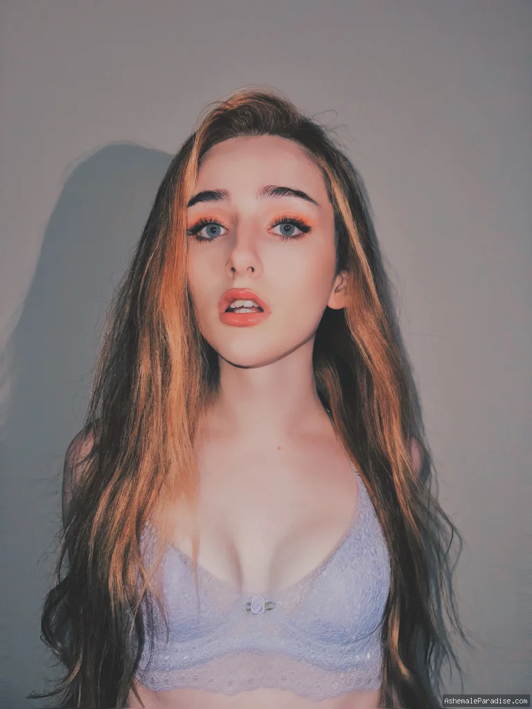 Venus Moorez — Venus Moorez — 12 fotos — Watch Venus Moorez Onlyfans pictures with an emphasis on tranny