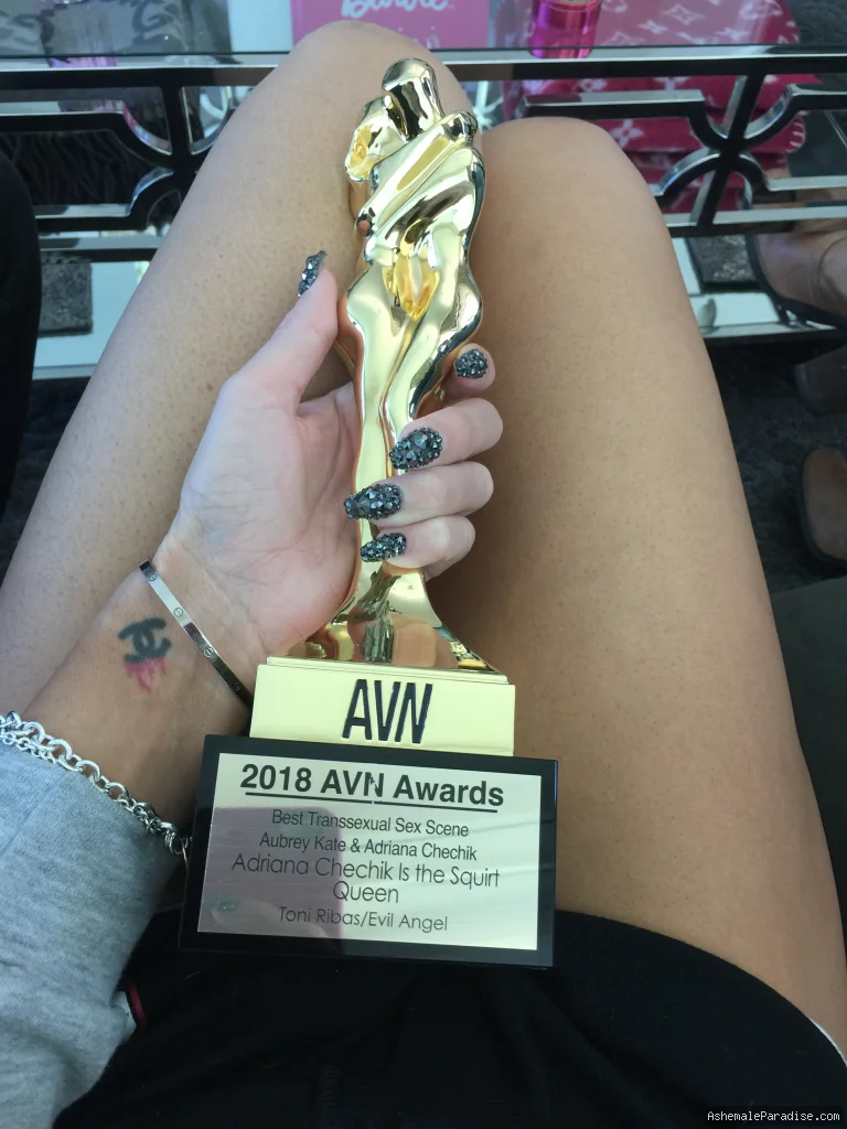 Aubrey Kate — Aubrey Kate — 12 fotos — Watch Aubrey Kate Onlyfans pictures with an emphasis on tranny