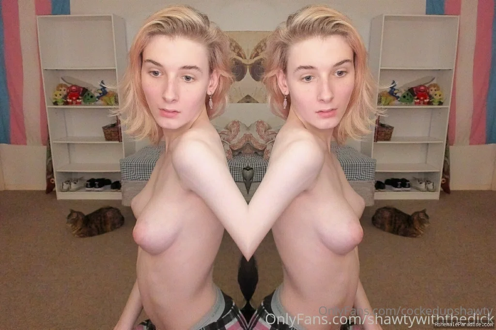 cockedupshawty — cockedupshawty — 12 fotos — Watch Cockedupshawty Onlyfans pictures with an emphasis on tranny