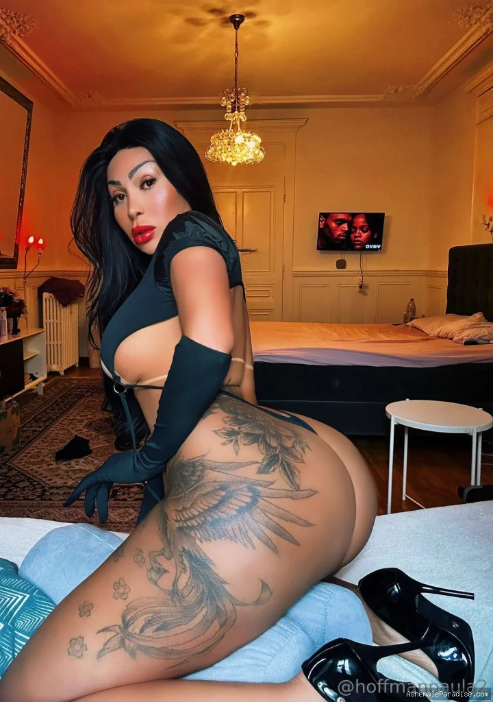 Paula Hoffman — Paula Hoffman — 12 fotos — Watch Paula Hoffman  Onlyfans pictures 2 with an emphasis on tranny
