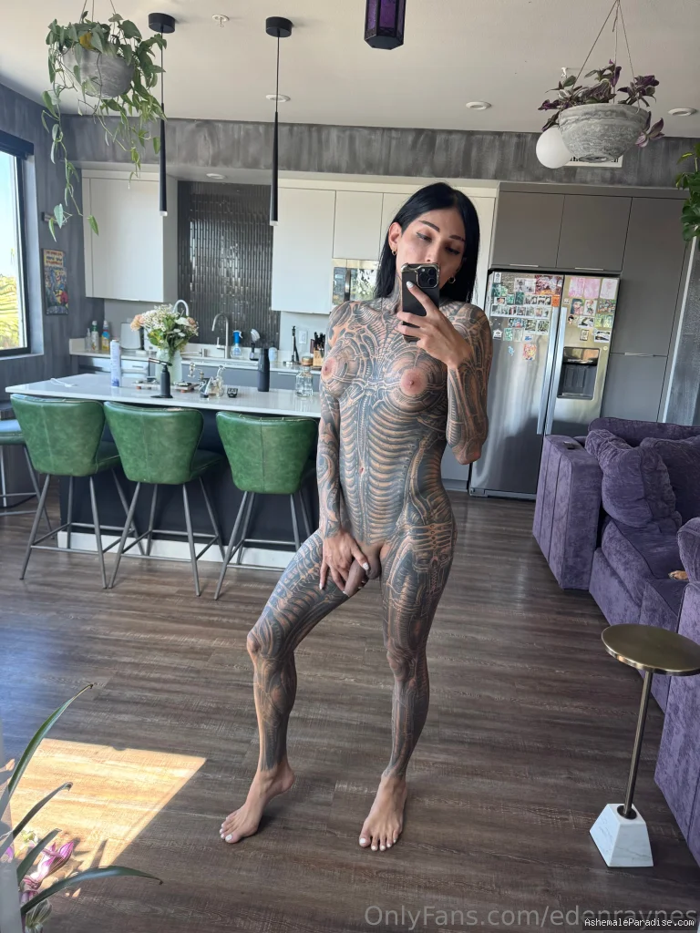 Eden Raynes — Eden Raynes — 12 fotos — Watch Eden Raynes Onlyfans pictures 4 with an emphasis on tranny