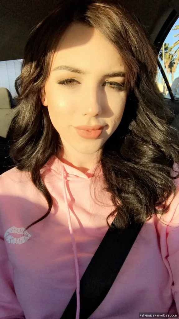 Annabelle Lane — Annabelle Lane — 12 fotos — Watch Annabelle Lane Onlyfans pictures with an emphasis on tranny