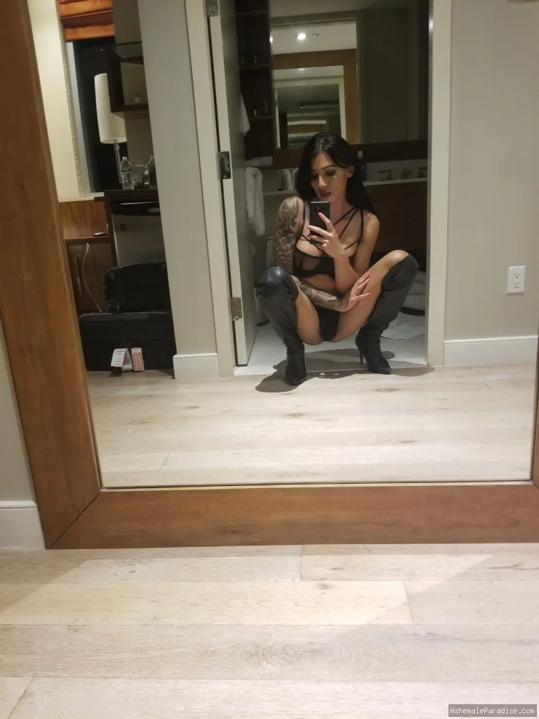 Eden Raynes — Eden Raynes — 12 fotos — Watch Eden Raynes Onlyfans pictures with an emphasis on tranny