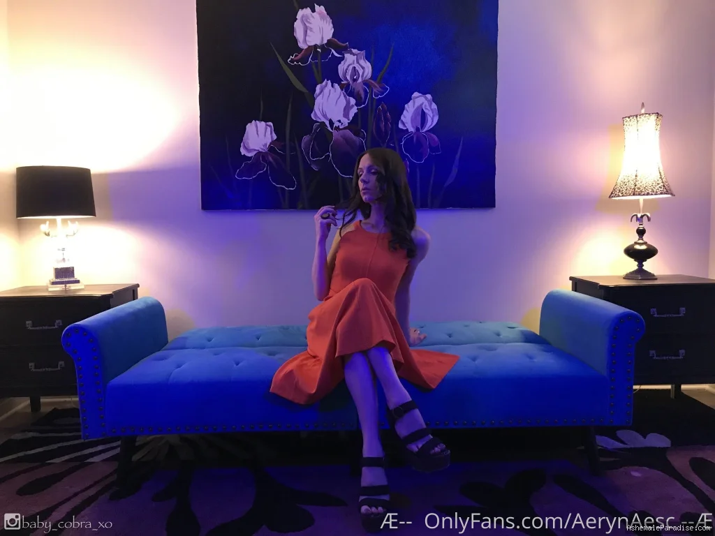 OliviaWould — OliviaWould — 12 fotos — Watch Olivia Would Onlyfans pictures with an emphasis on tranny