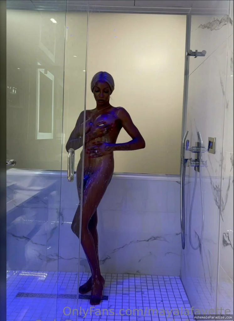 Maya Lafayette — Maya Lafayette — 12 fotos — Watch Maya Lafayette Onlyfans pictures 2 with an emphasis on tranny