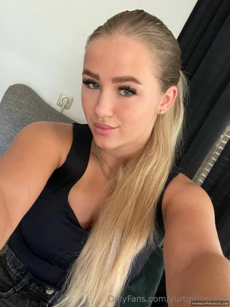 TS Sophie — TS Sophie — 12 fotos — Watch TS Sophie Onlyfans pictures with an emphasis on tranny