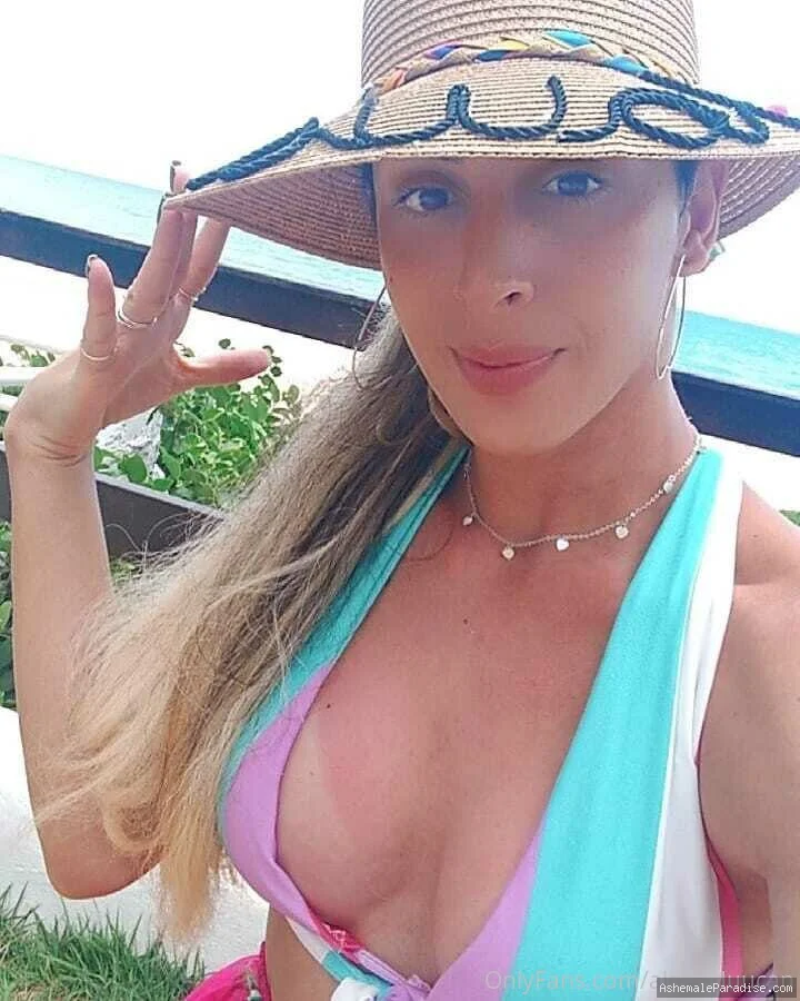 Alexia Duucan — Alexia Duucan — 12 fotos — Watch Alexia Duucan Onlyfans pictures with an emphasis on tranny