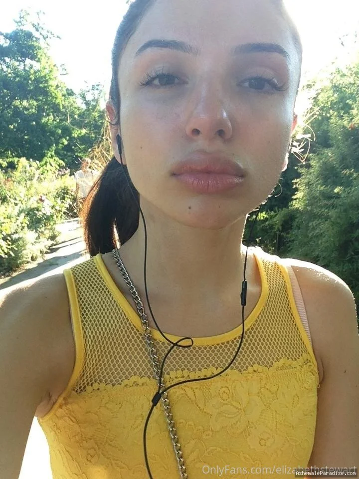 Elizabeth Stewart — Elizabeth Stewart — 12 fotos — Watch Elizabeth Stewart Onlyfans pictures with an emphasis on tranny