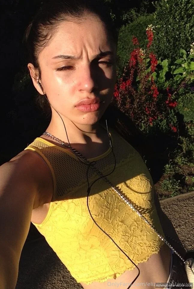 Elizabeth Stewart — Elizabeth Stewart — 12 fotos — Watch Elizabeth Stewart Onlyfans pictures with an emphasis on tranny