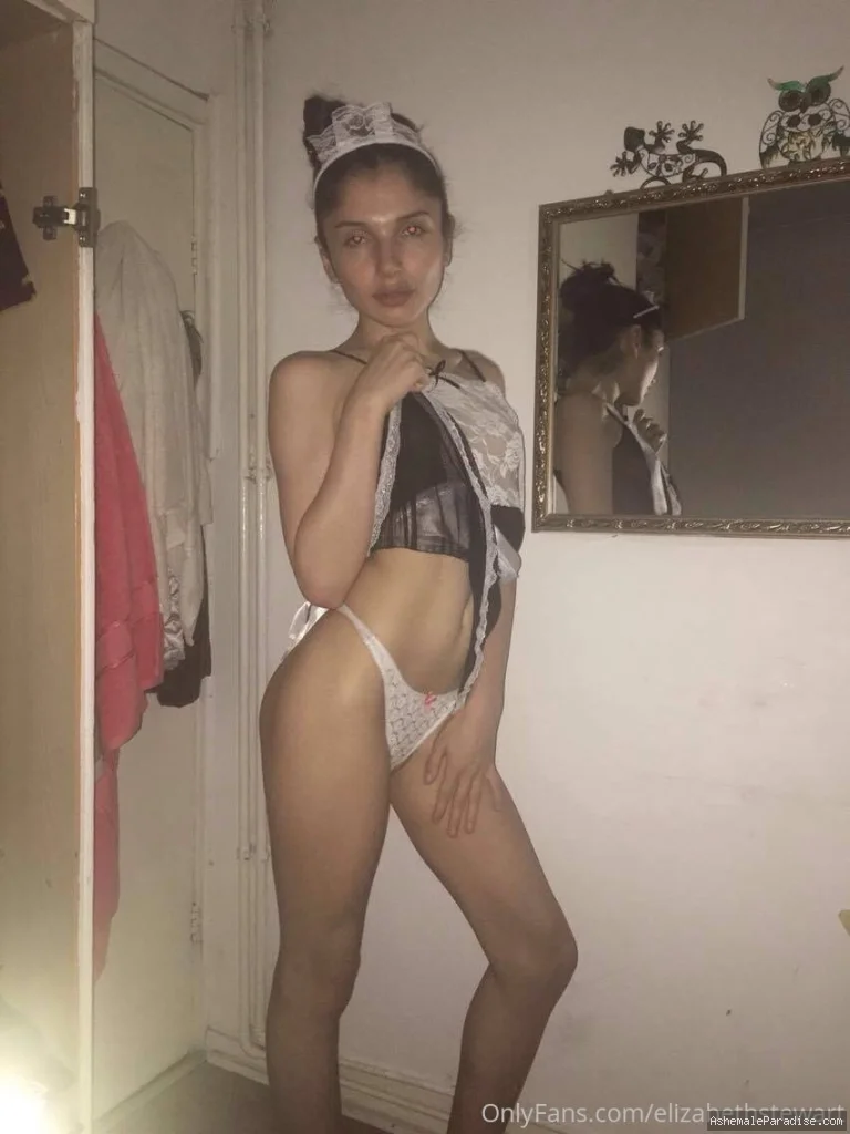 Elizabeth Stewart — Elizabeth Stewart — 12 fotos — Watch Elizabeth Stewart Onlyfans pictures with an emphasis on tranny