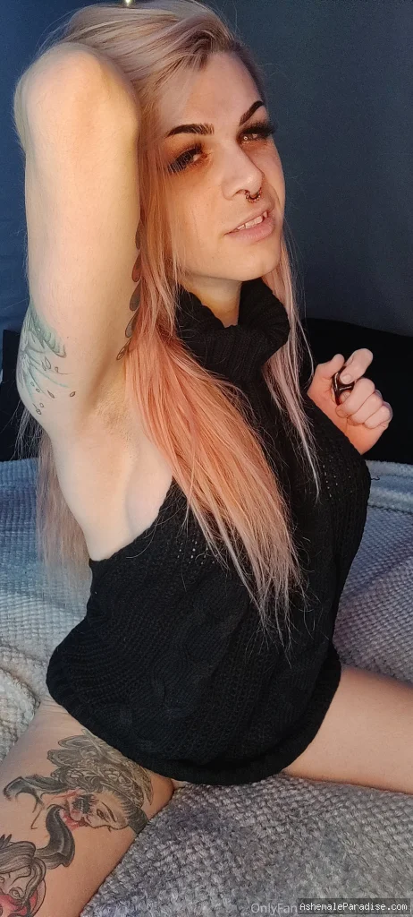 Echo Screams — Echo Screams — 12 fotos — Watch Echoscreams Onlyfans pictures with an emphasis on tranny