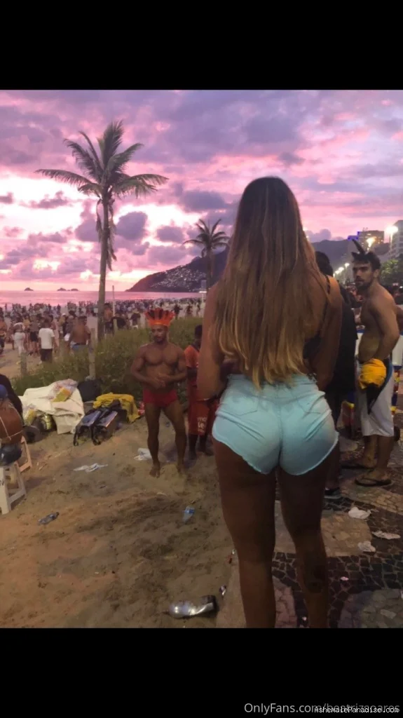 Beatriz Soares — Beatriz Soares — 12 fotos — Watch Beatriz Soares Onlyfans pictures with an emphasis on tranny