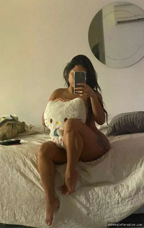 Adriana D — Adriana D — 35 fotos — OnlyFans Photos