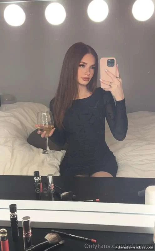 Adrianna Prado — Adrianna Prado — 35 fotos — OnlyFans Photos