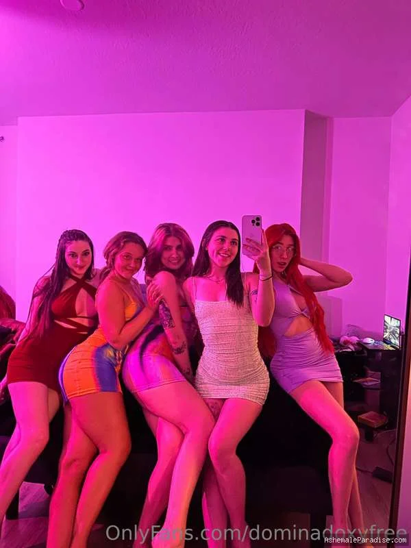 Aelin Blue — Aelin Blue — 33 fotos — OnlyFans Photos