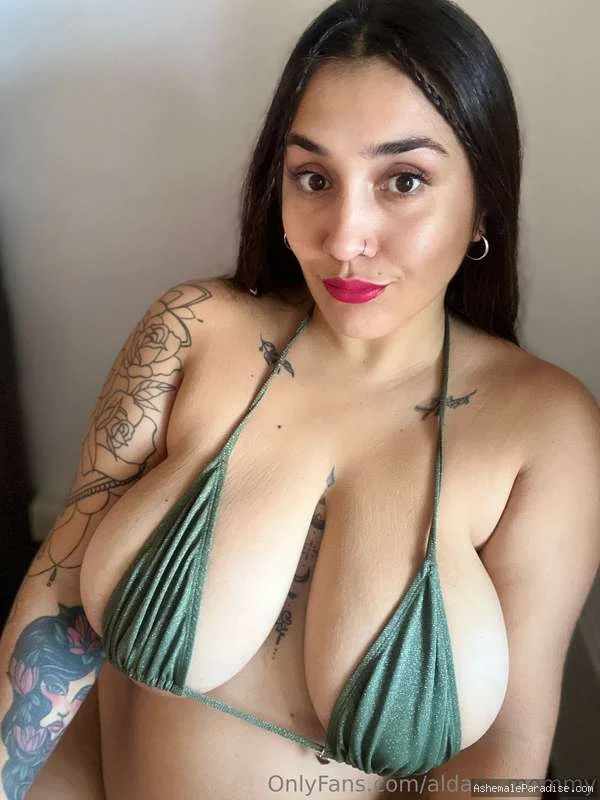 Aldana — Aldana — 29 fotos — OnlyFans Photos