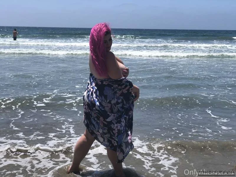 Alexis A — Alexis A — 23 fotos — OnlyFans Photos