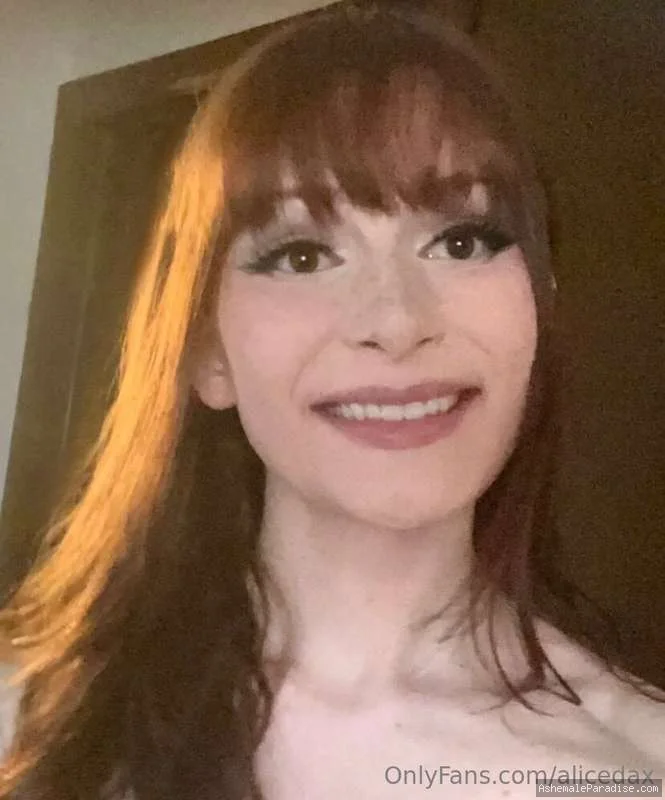 Alice Dax — Alice Dax — 34 fotos — OnlyFans Photos