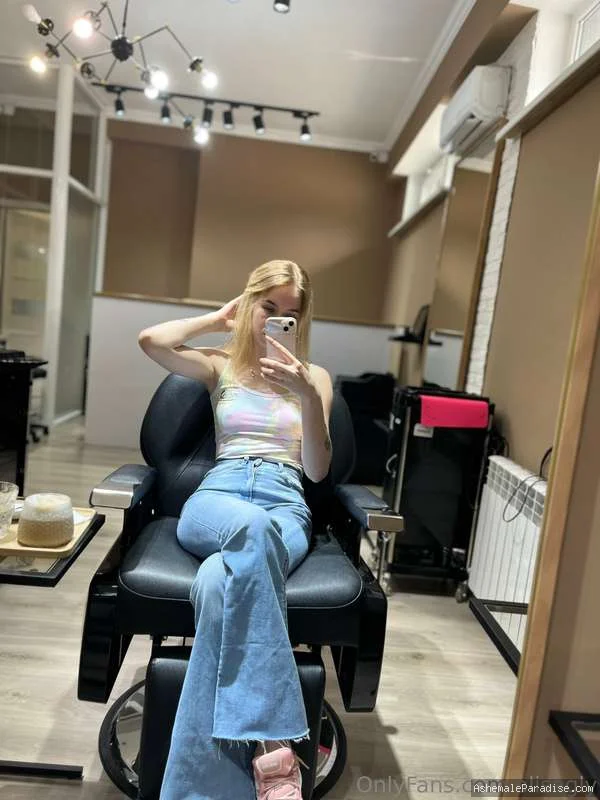 Alice Maxwell — Alice Maxwell — 33 fotos — OnlyFans Photos