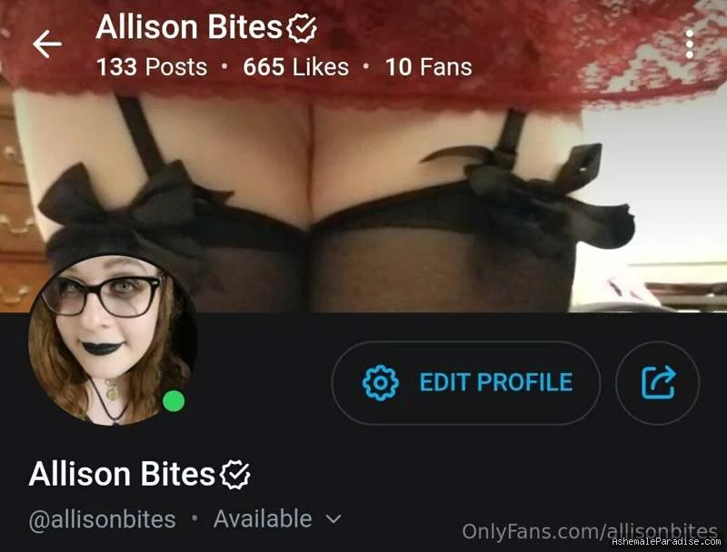 Allison Yiran — Allison Yiran — 32 fotos — OnlyFans Photos