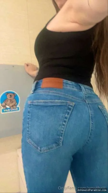 Amy Thrill — Amy Thrill — 25 fotos — OnlyFans Photos