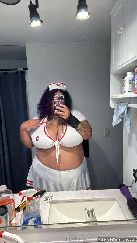 Andrea T — Andrea T — 27 fotos — OnlyFans Photos
