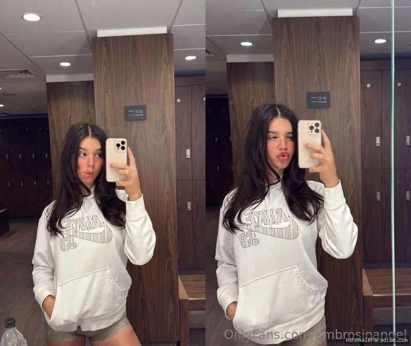Angel Ambrosio — Angel Ambrosio — 32 fotos — OnlyFans Photos