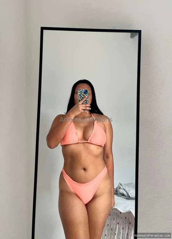 Angie — Angie — 30 fotos — OnlyFans Photos