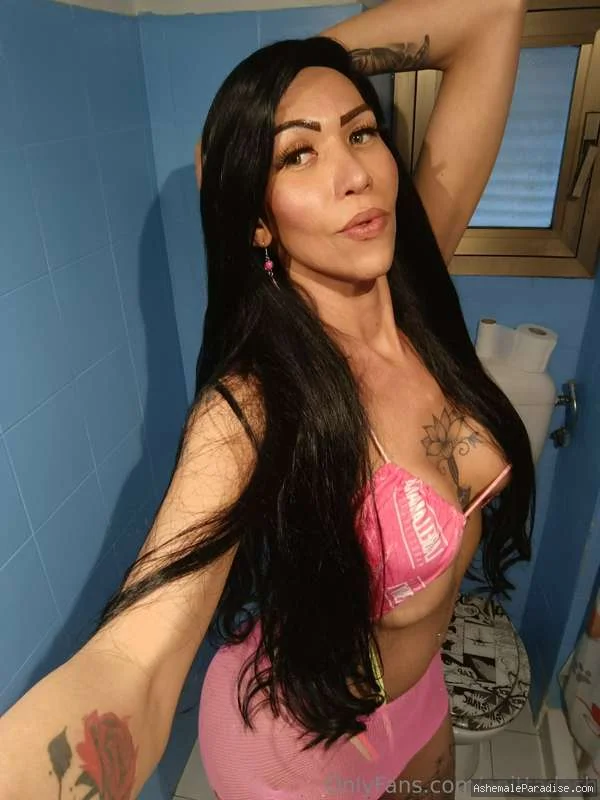 Anitta Dash — Anitta Dash — 19 fotos — OnlyFans Photos