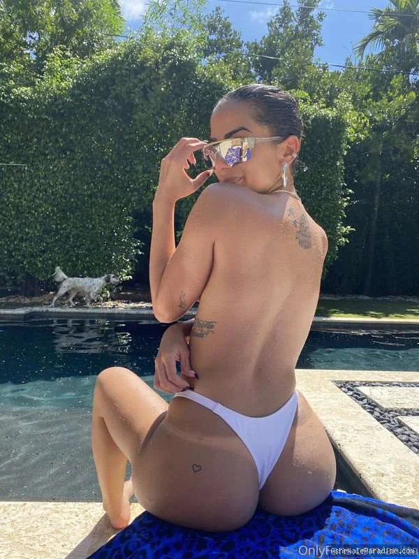 Anitta Fontana — Anitta Fontana — 33 fotos — OnlyFans Photos