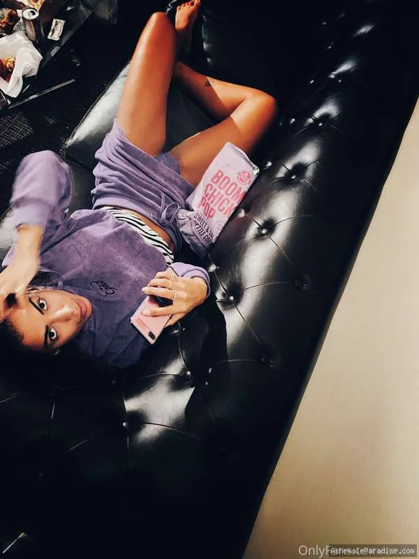 Anitta Fontana — Anitta Fontana — 33 fotos — OnlyFans Photos