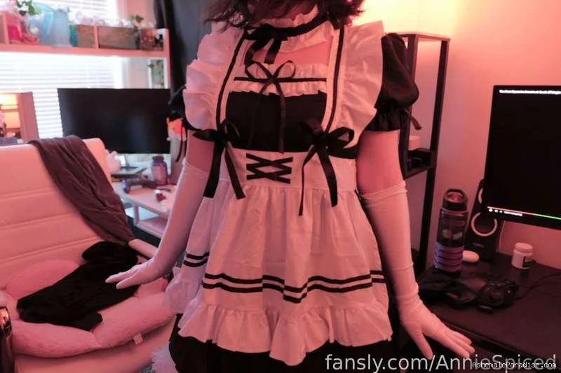 Annie May — Annie May — 34 fotos — OnlyFans Photos