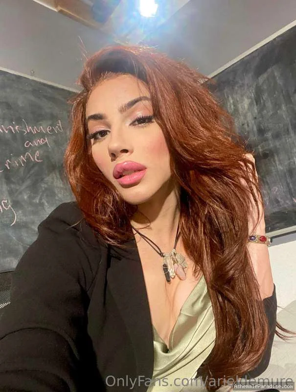 Ariel Demure — Ariel Demure — 44 fotos — OnlyFans Photos