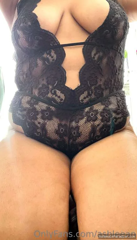 Ashlee Anarchy — Ashlee Anarchy — 32 fotos — OnlyFans Photos