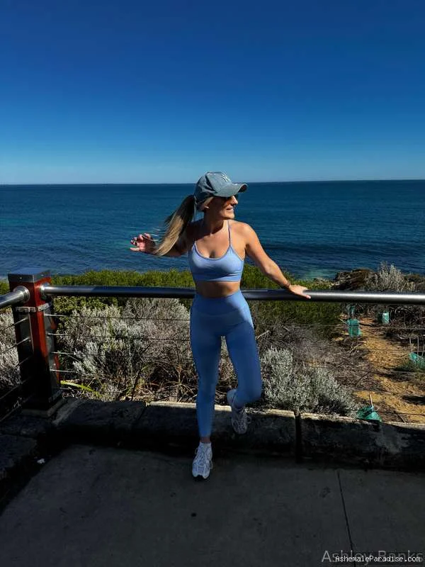 Ashley Banks — Ashley Banks — 6 fotos — OnlyFans Photos