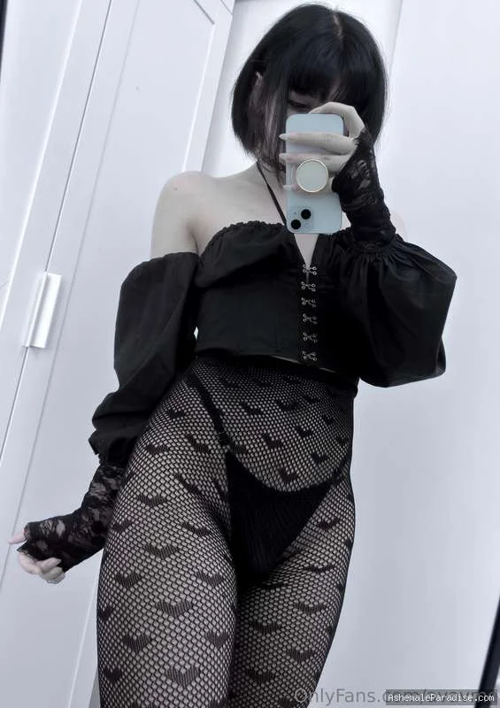 avavme — avavme — 33 fotos — OnlyFans Photos