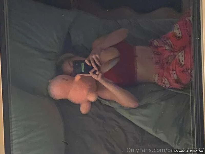 Baby Doll 3 — Baby Doll 3 — 25 fotos — OnlyFans Photos