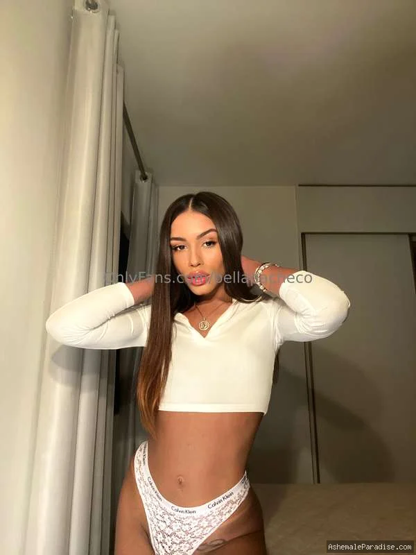Bella Pacheco — Bella Pacheco — 29 fotos — OnlyFans Photos