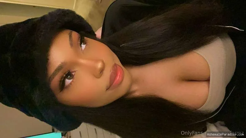 Berry — Berry — 36 fotos — OnlyFans Photos